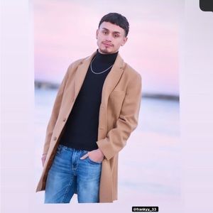 Meet your Posher, Frank